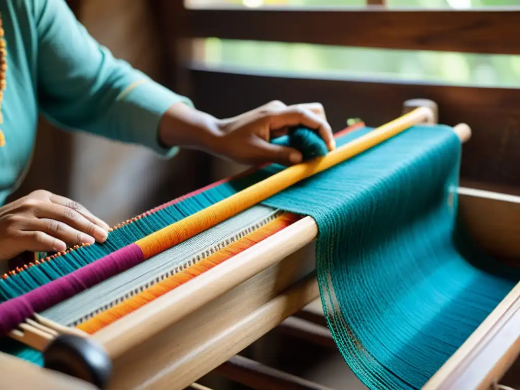 Un hábil artesano teje textiles sostenibles en un telar de madera, reflejando una artesanía textil digital sostenible